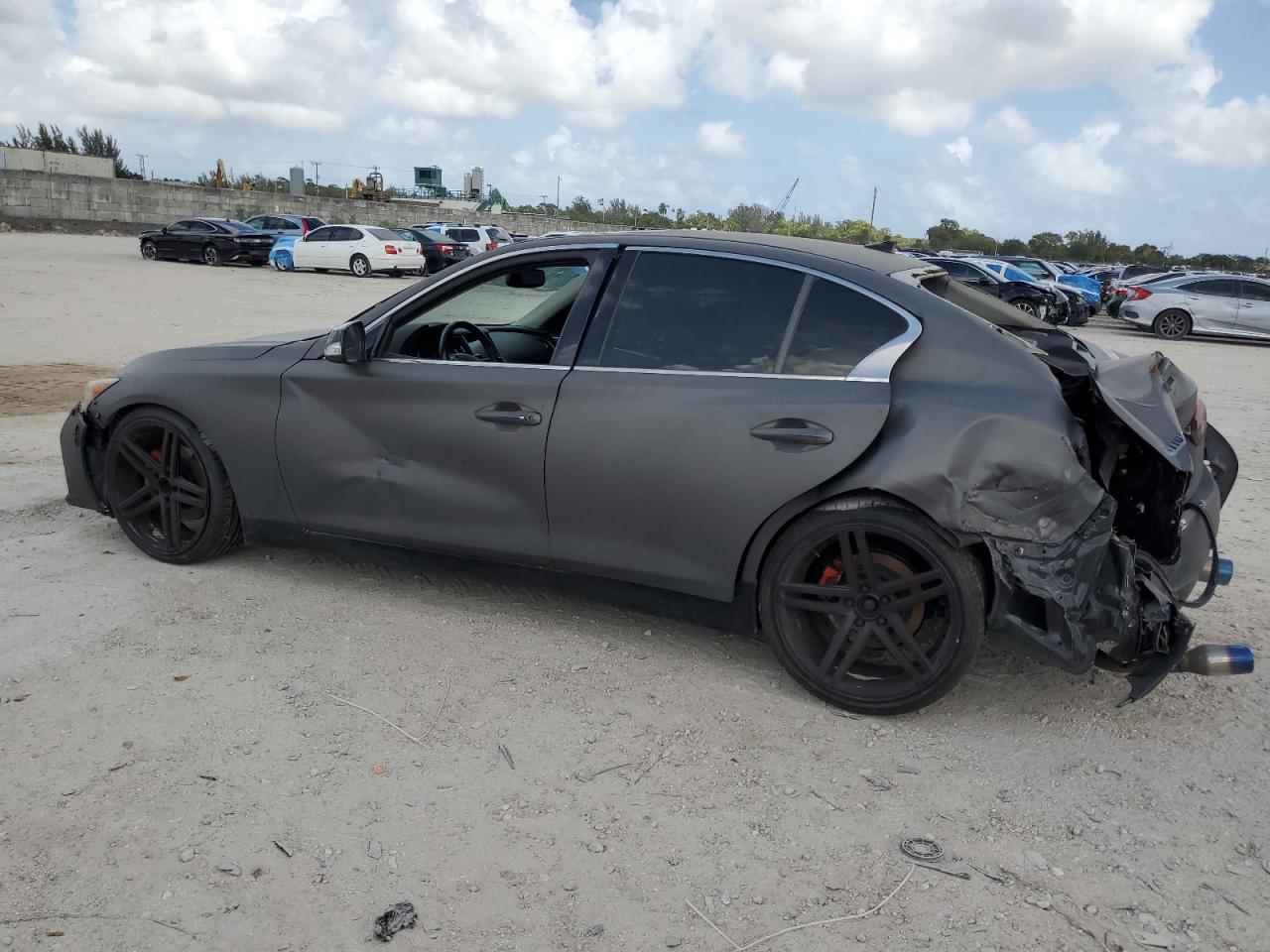2014 Infiniti Q50 Base - Image 2