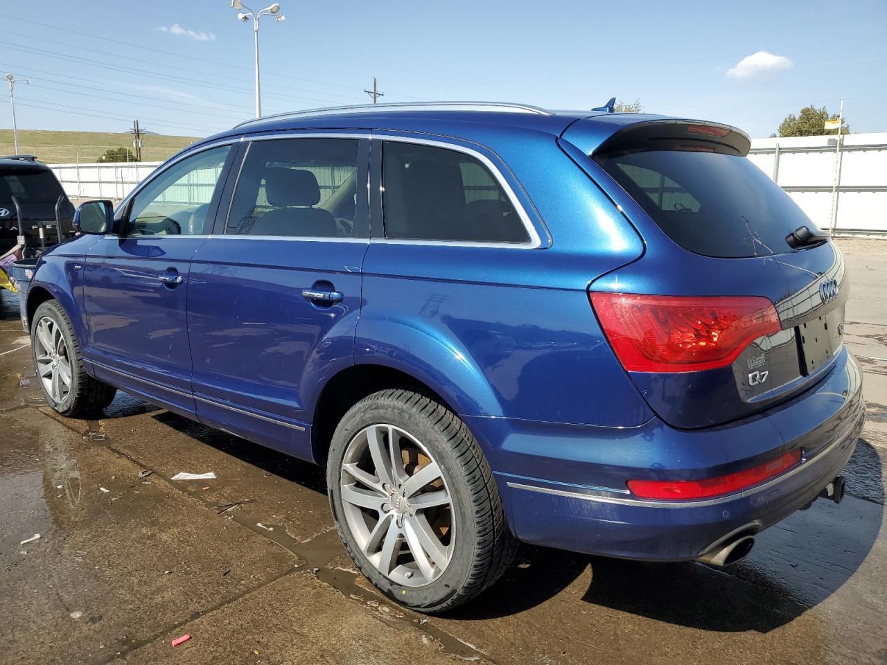 2015 Audi Q7 Premium Plus - Image 2