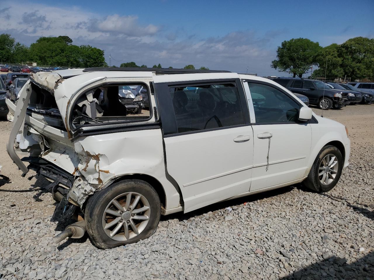 2013 Dodge Grand Caravan Sxt - Image 3