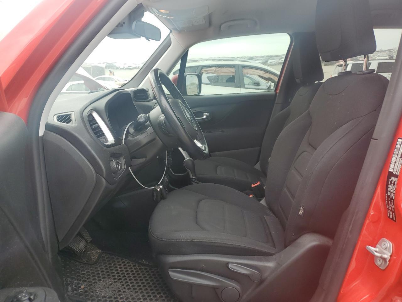 2019 Jeep Renegade Latitude - Image 7