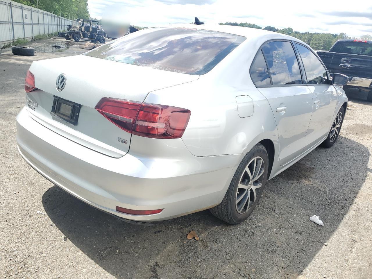 2016 Volkswagen Jetta Se - Фото 3