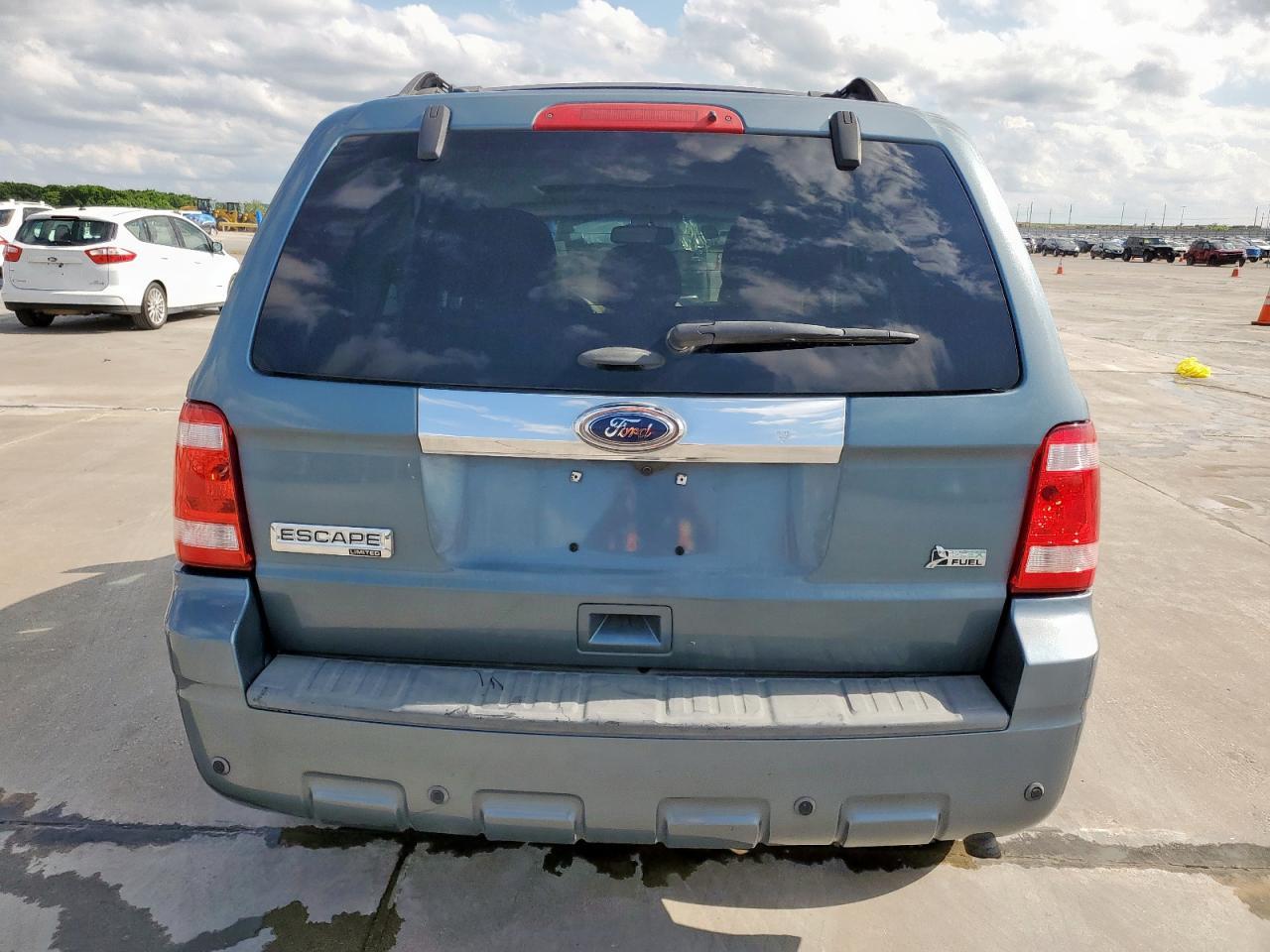 2011 Ford Escape Limited - Фото 6