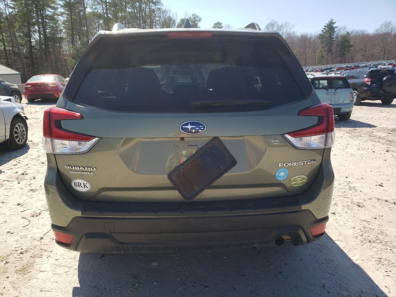 2019 Subaru Forester Premium - Фото 6