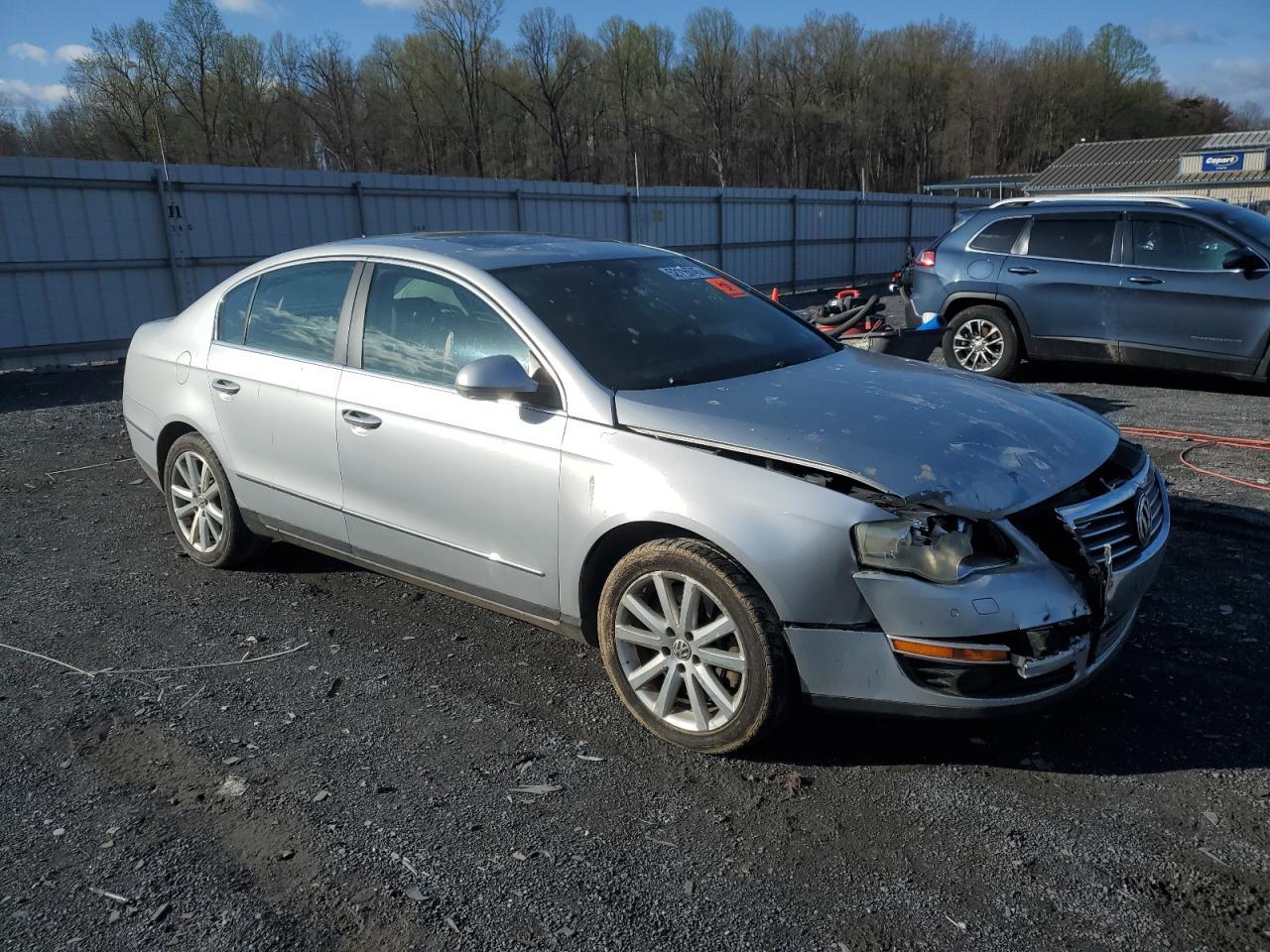2006 Volkswagen Passat 3.6L 4Motion Luxury - Фото 4