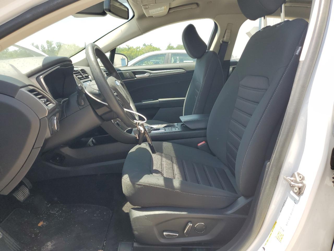 2020 Ford Fusion Se - Image 7