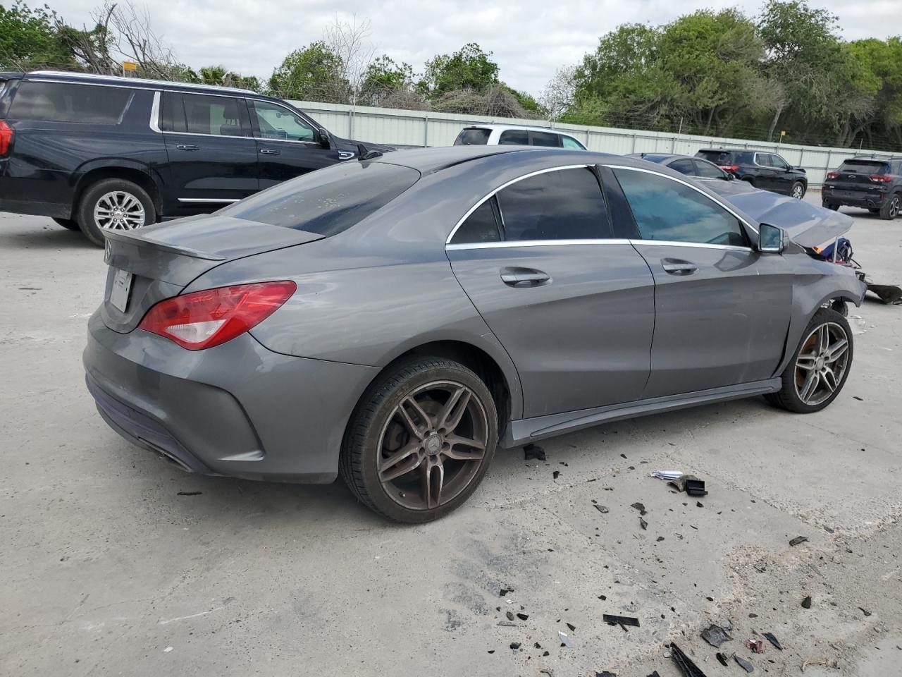 2017 Mercedes-Benz Cla 250 - Image 3