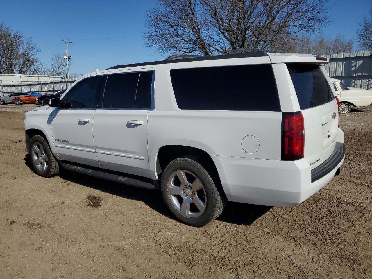2018 Chevrolet Suburban K1500 Ls - Image 2