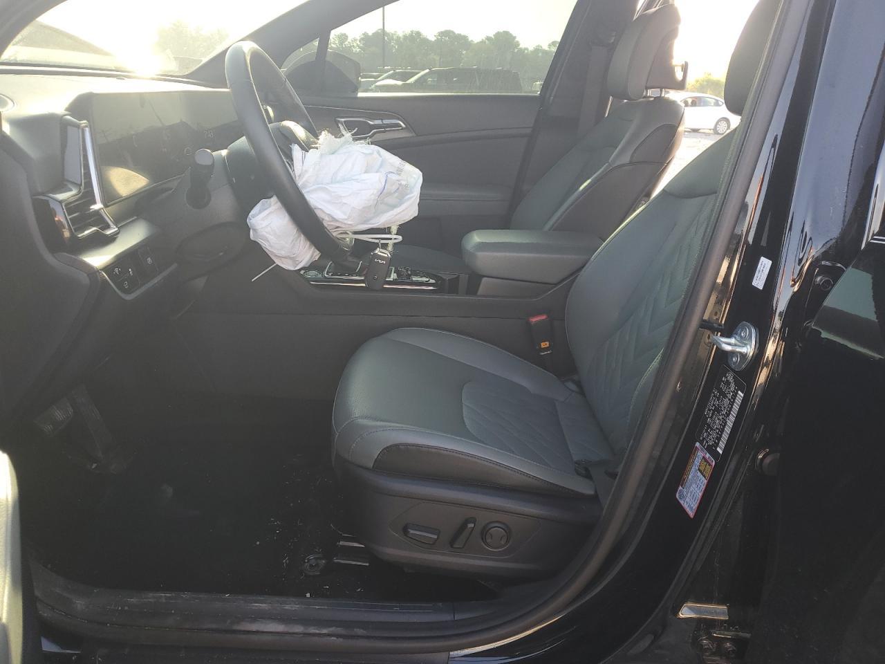 2024 Kia Sportage X-Line - Image 7