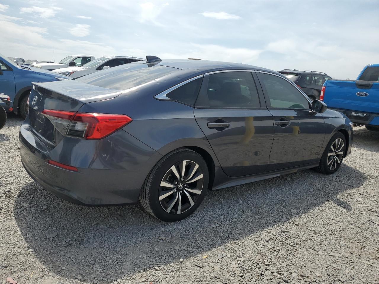 2022 Honda Civic Ex - Image 3