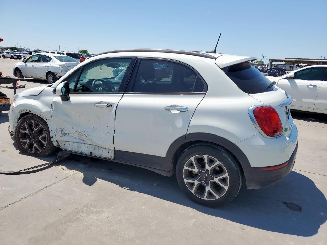 2018 Fiat 500X Trekking - Image 2