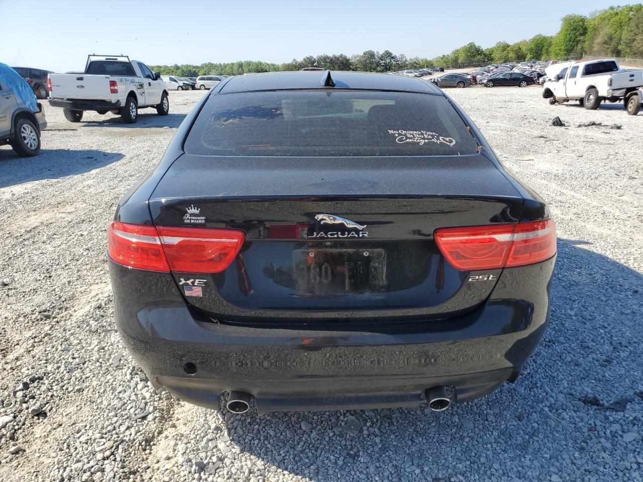 2019 Jaguar Xe Premium - Image 6