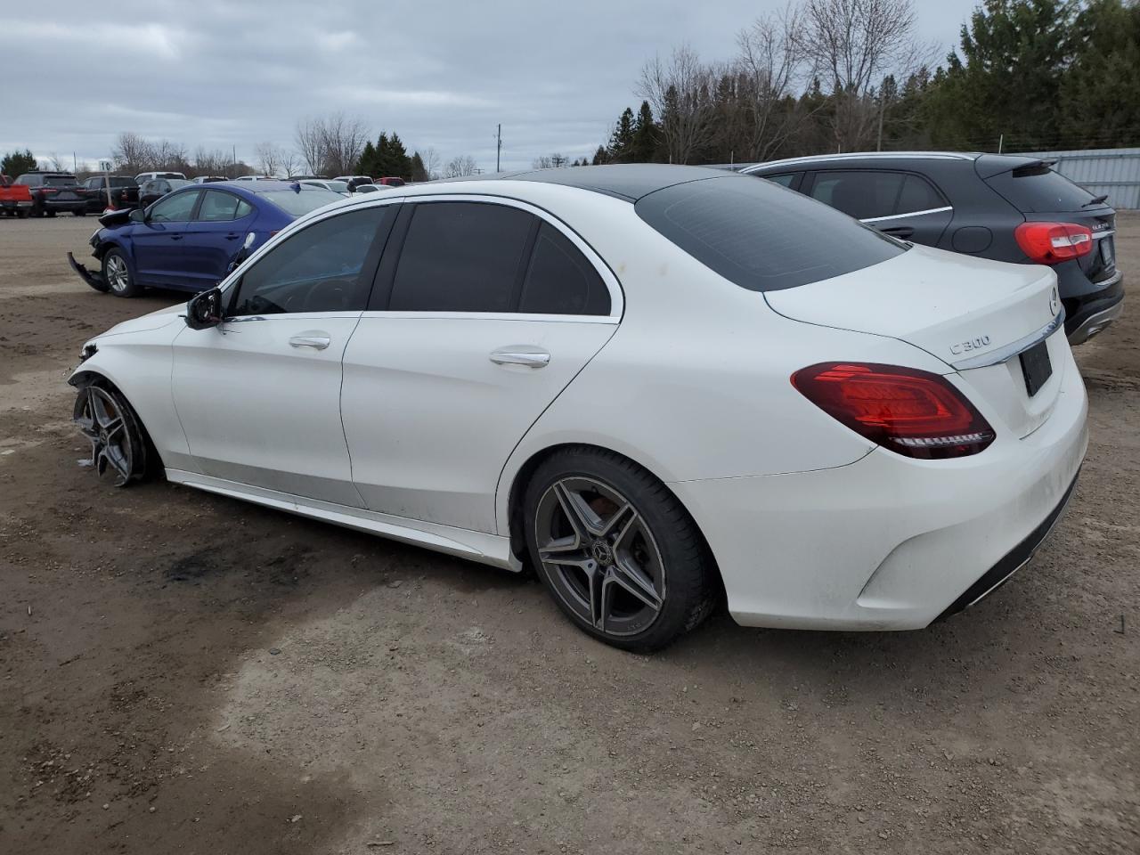 2020 Mercedes-Benz C 300 4Matic - Фото 2