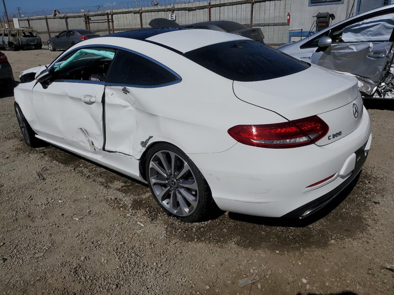 2018 Mercedes-Benz C 300 - Фото 2