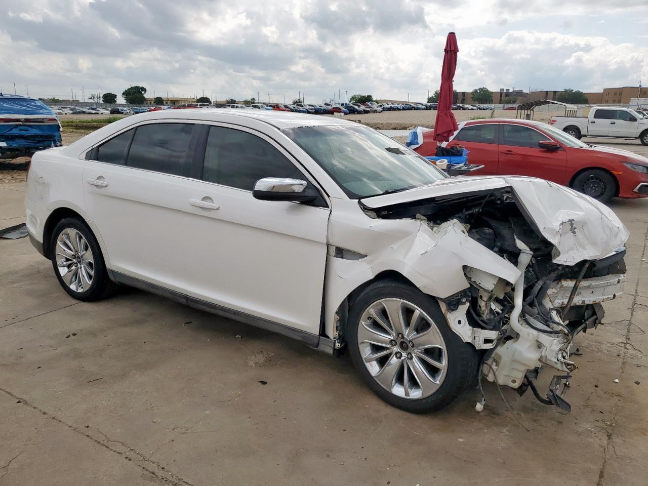 2011 Ford Taurus Limited - Фото 4
