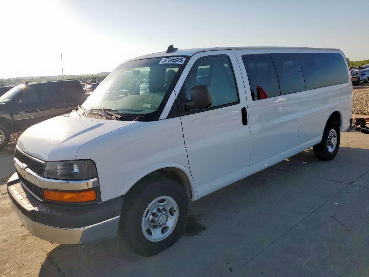 2016 Chevrolet Express G3500 Lt