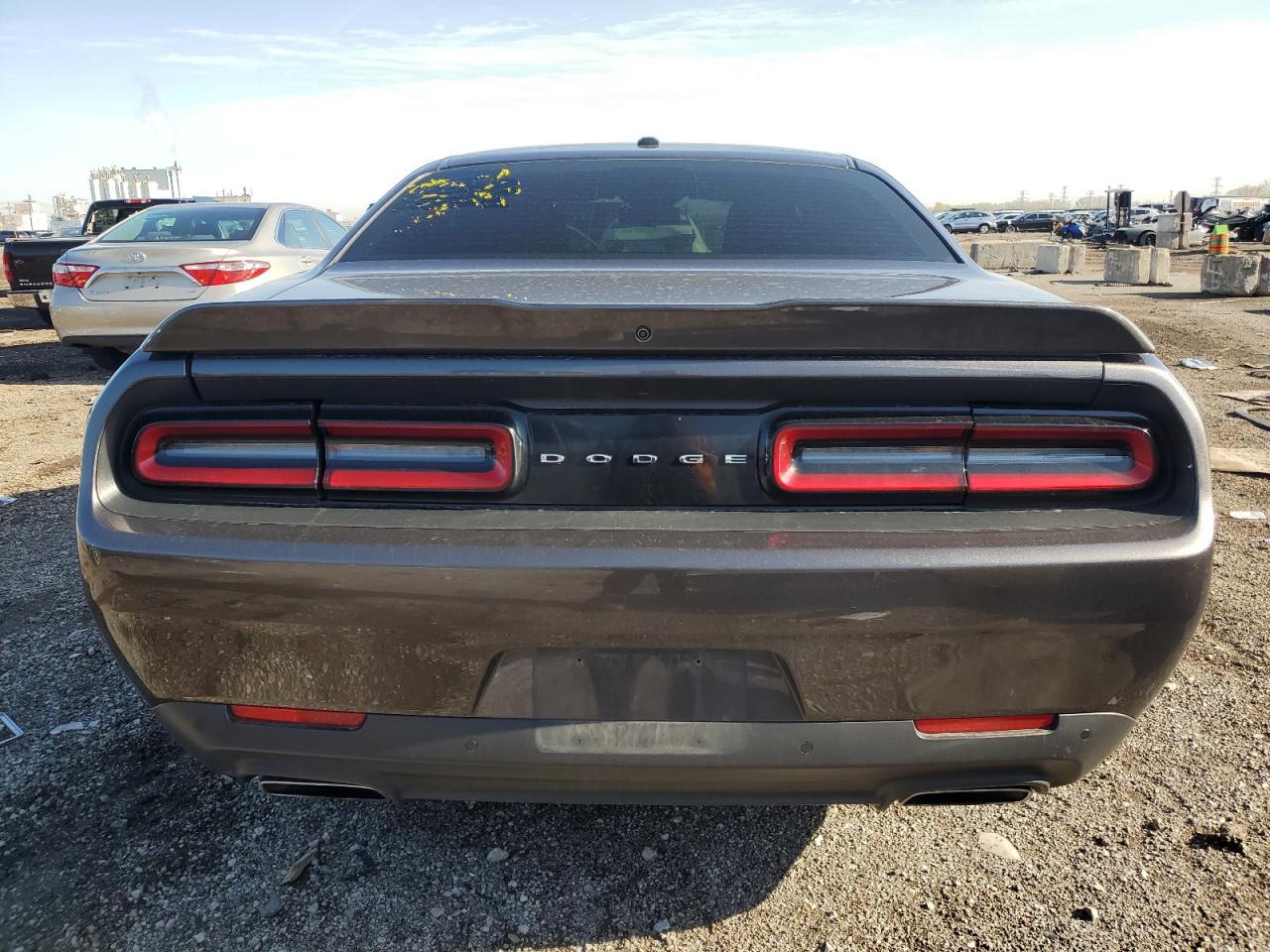 2020 Dodge Challenger R/T - Фото 6