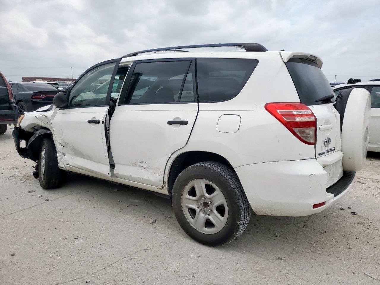 2010 Toyota Rav4 - Фото 2