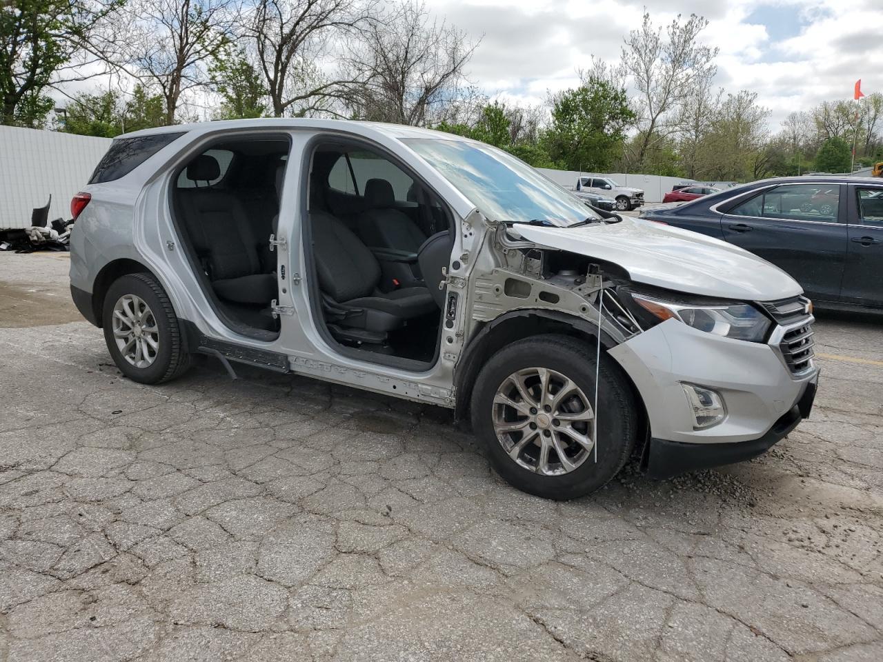 2021 Chevrolet Equinox Lt - Фото 4