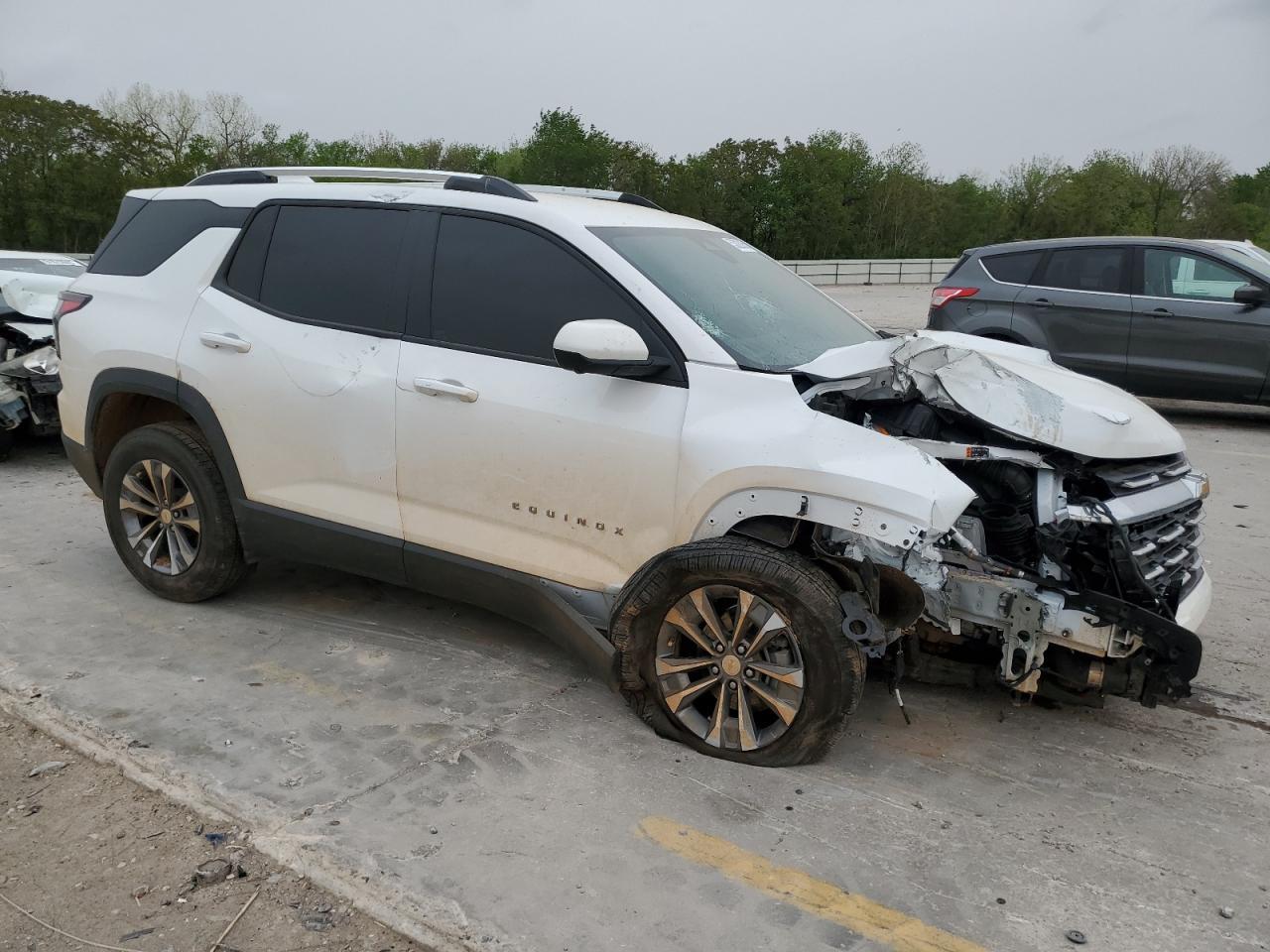 2025 Chevrolet Equinox Lt - Фото 4