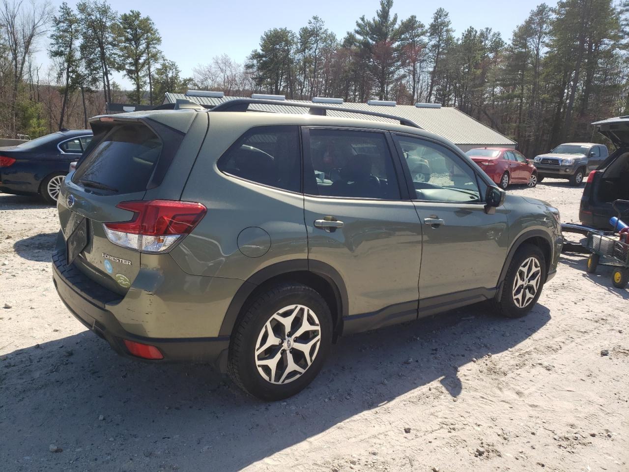 2019 Subaru Forester Premium - Фото 3