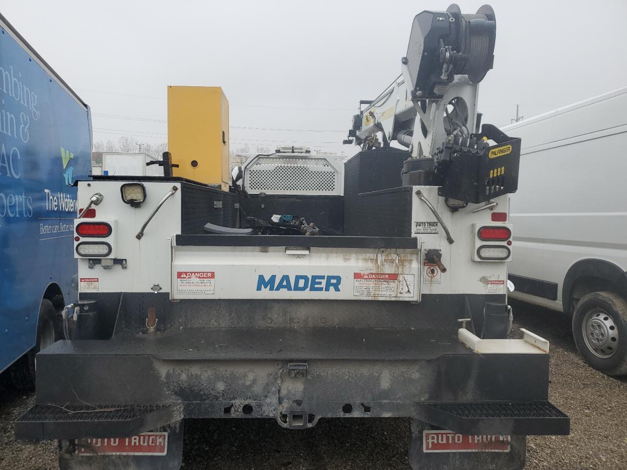 2021 Ford F550 Super Duty - Фото 6