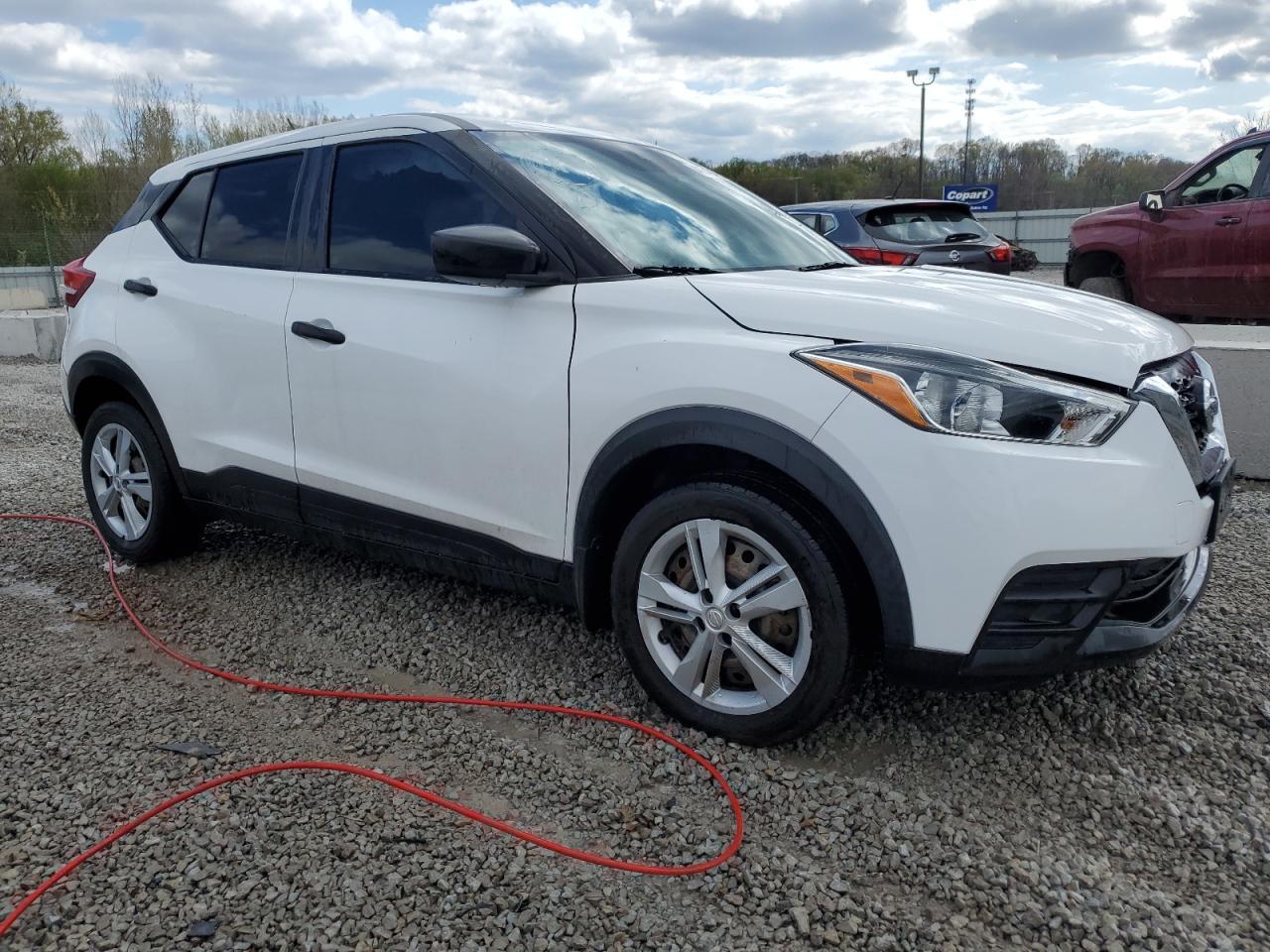 2020 Nissan Kicks S - Фото 4