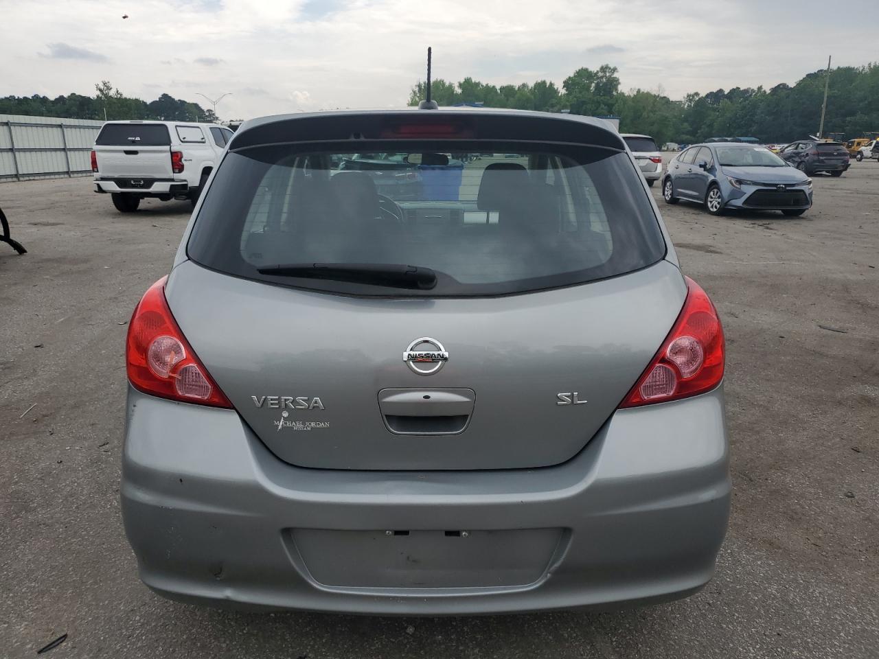 2011 Nissan Versa S - Image 6