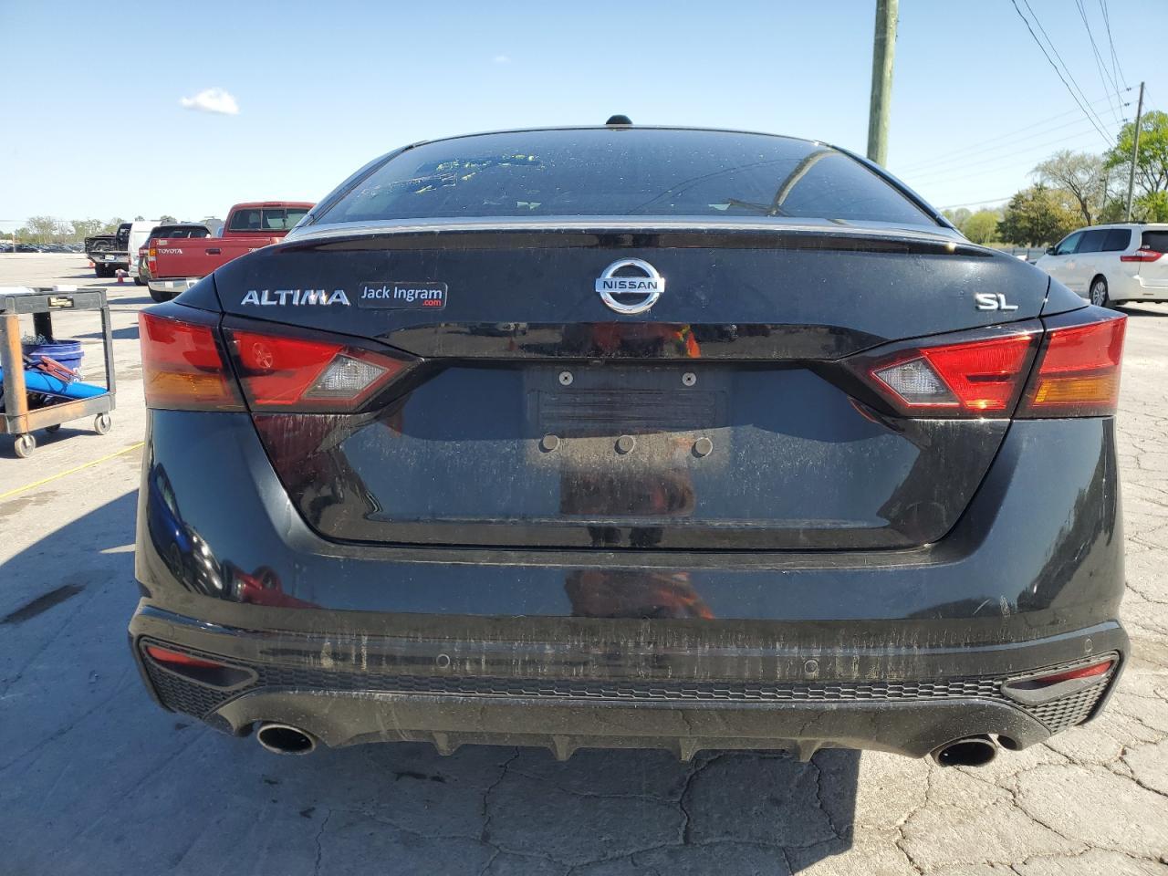 2020 Nissan Altima Sl - Фото 6