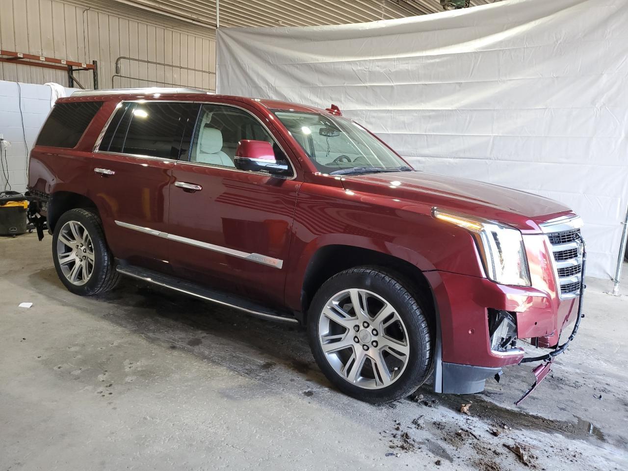 2020 Cadillac Escalade Luxury - Image 4