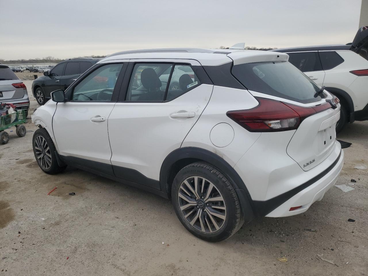 2022 Nissan Kicks Sv - Фото 2