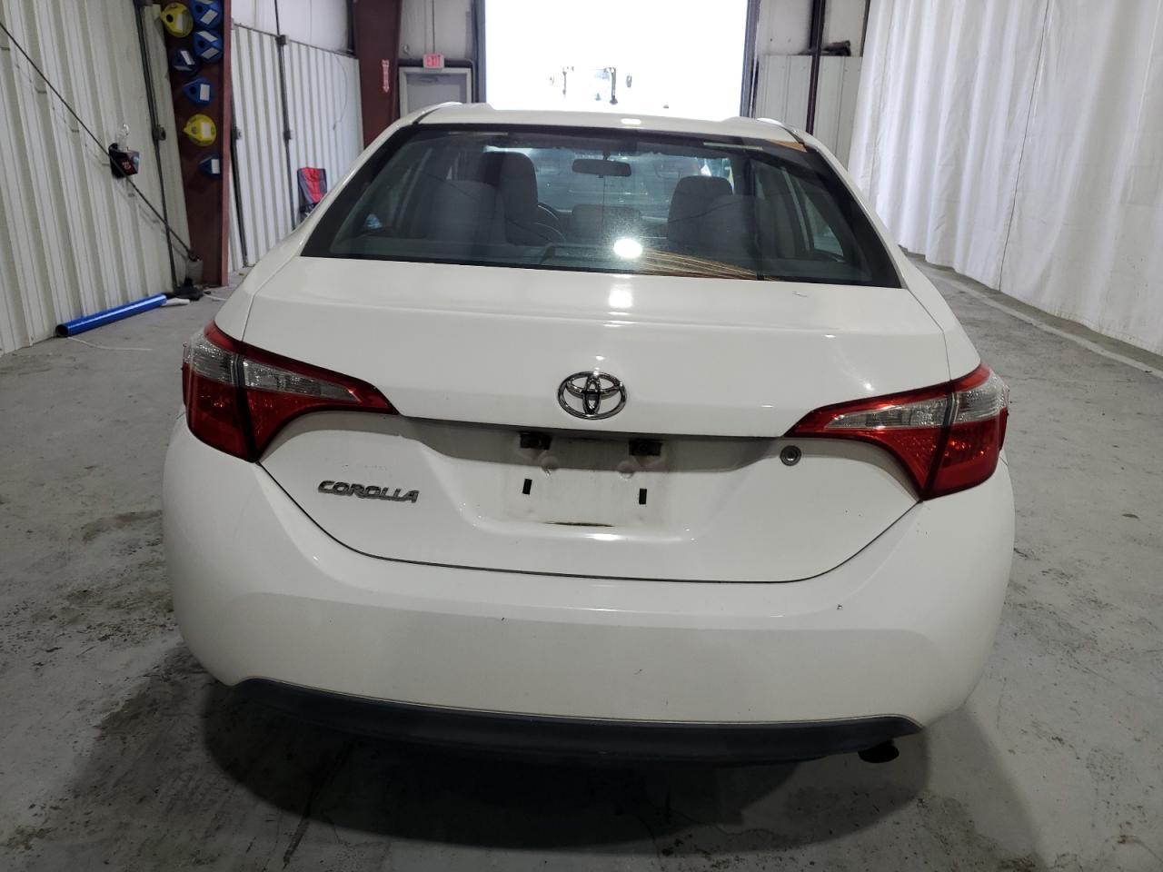 2014 Toyota Corolla L - Фото 6