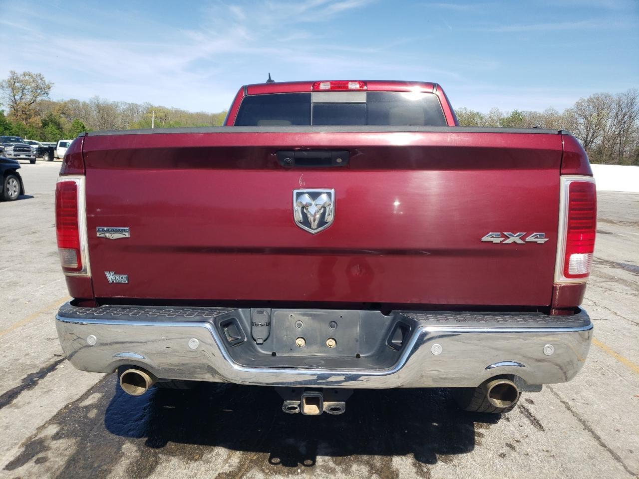 2018 Ram 1500 Laramie - Image 6
