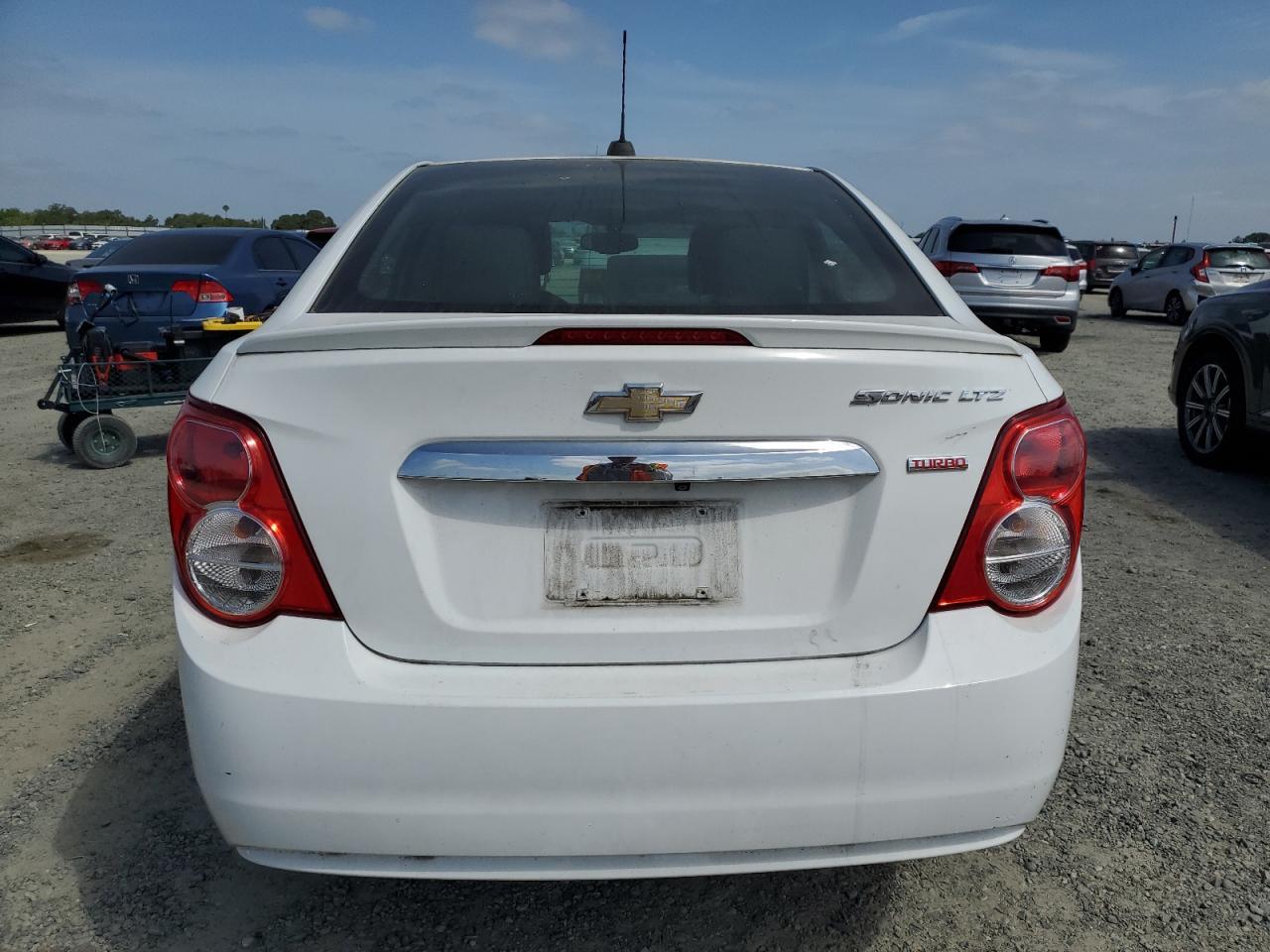 2016 Chevrolet Sonic Ltz - Фото 6