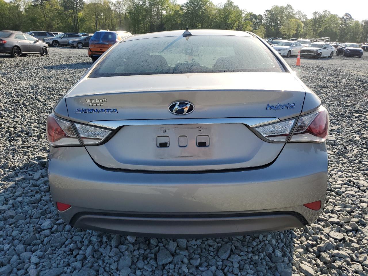 2013 Hyundai Sonata Hybrid - Image 6