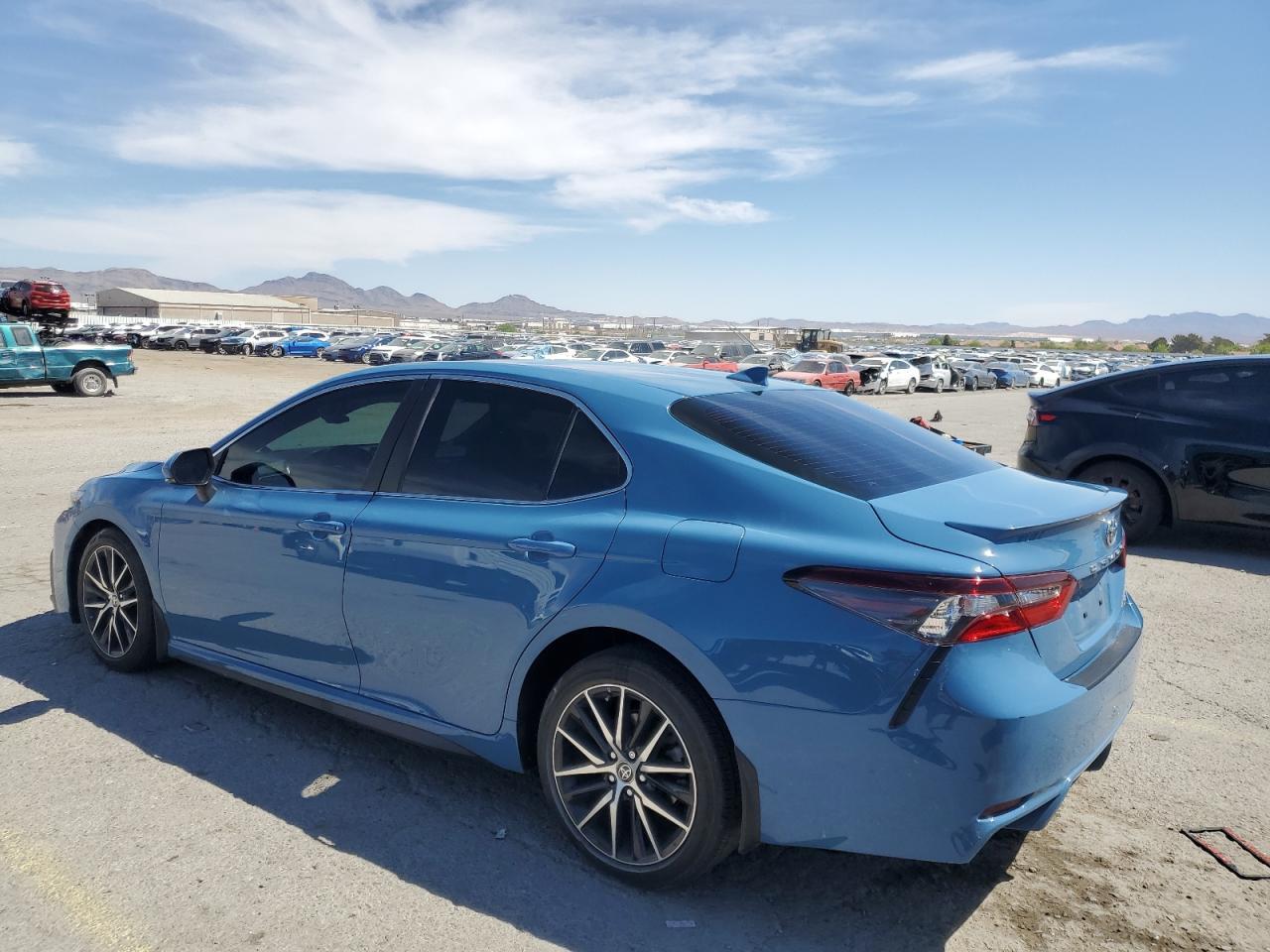 2023 Toyota Camry Se Night Shade - Фото 2