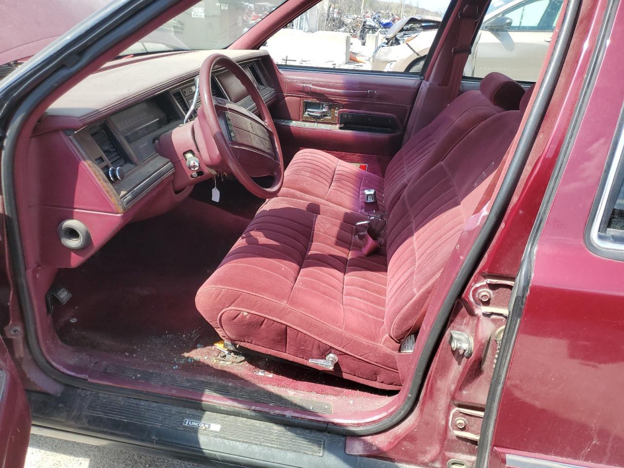 1991 Lincoln Town Car Executive - Фото 7