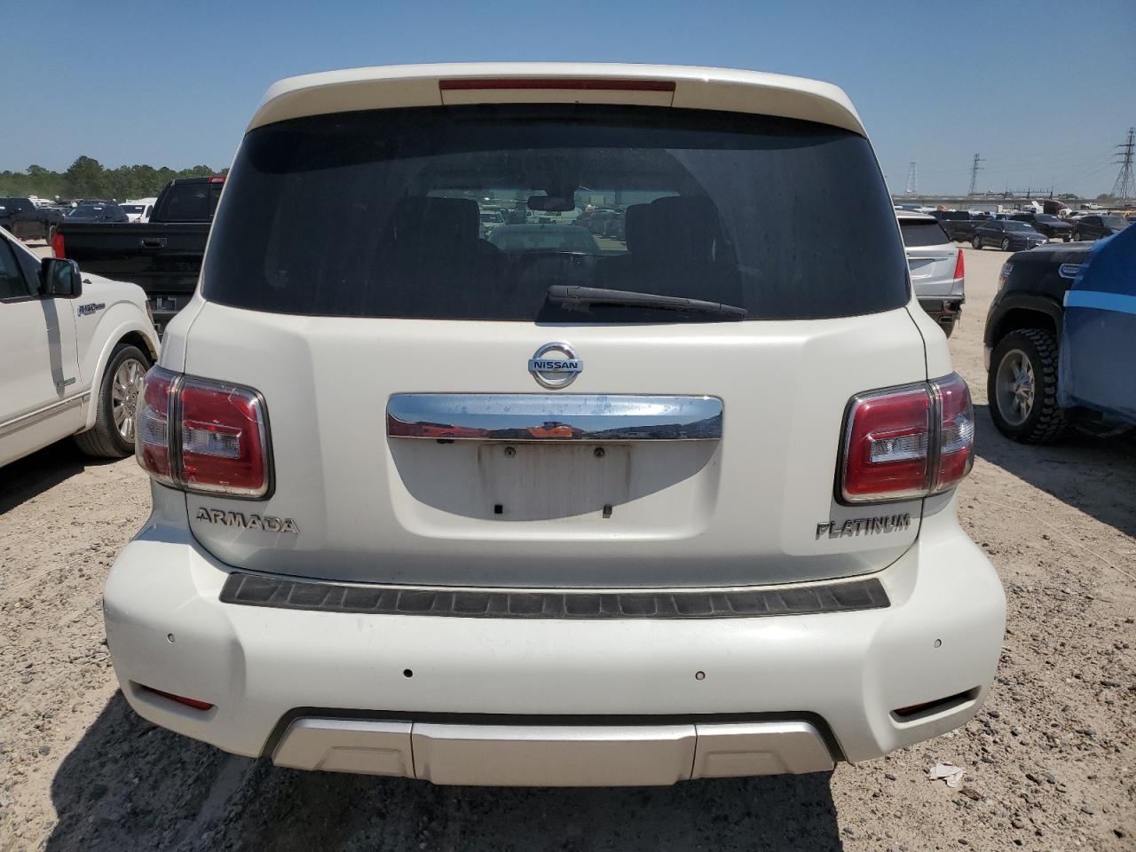2017 Nissan Armada Platinum - Фото 6