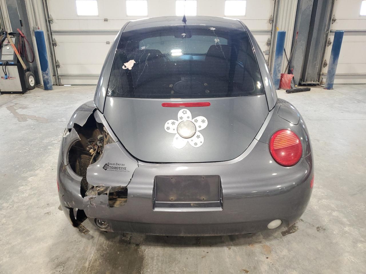 2002 Volkswagen New Beetle Gls - Фото 6