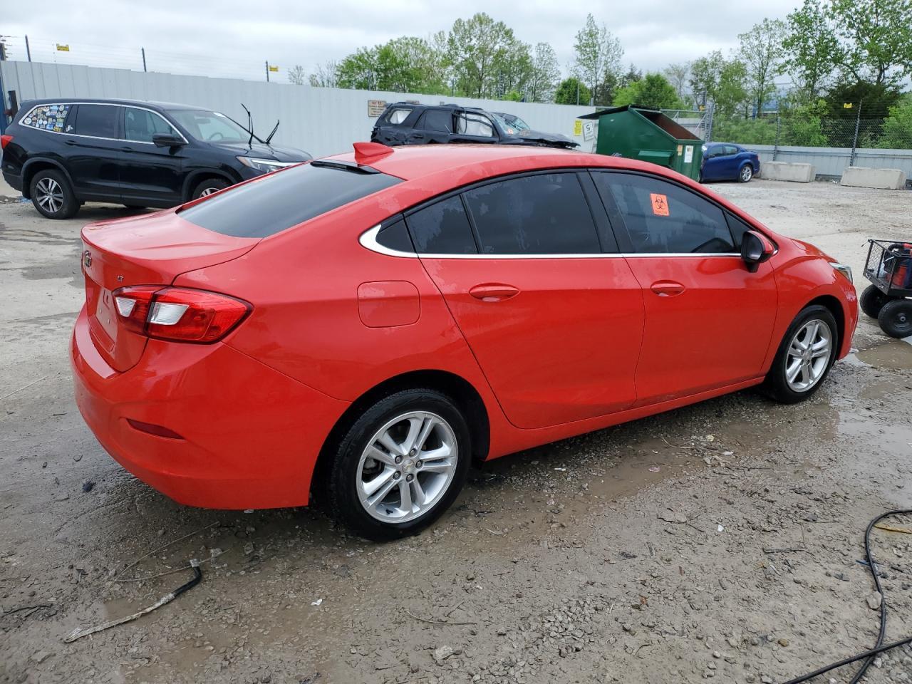 2018 Chevrolet Cruze Lt - Image 3