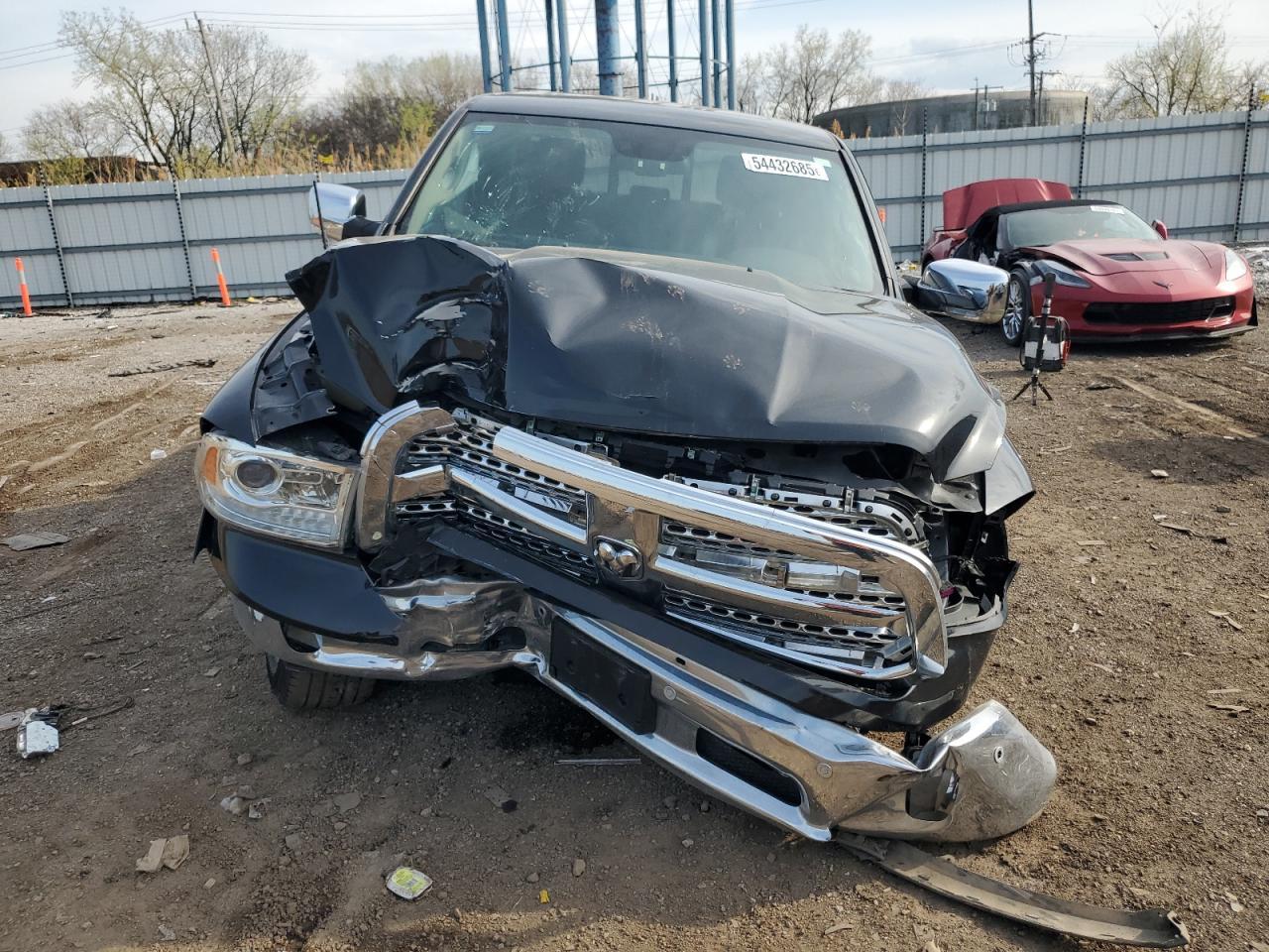 2017 Ram 1500 Laramie - Image 5