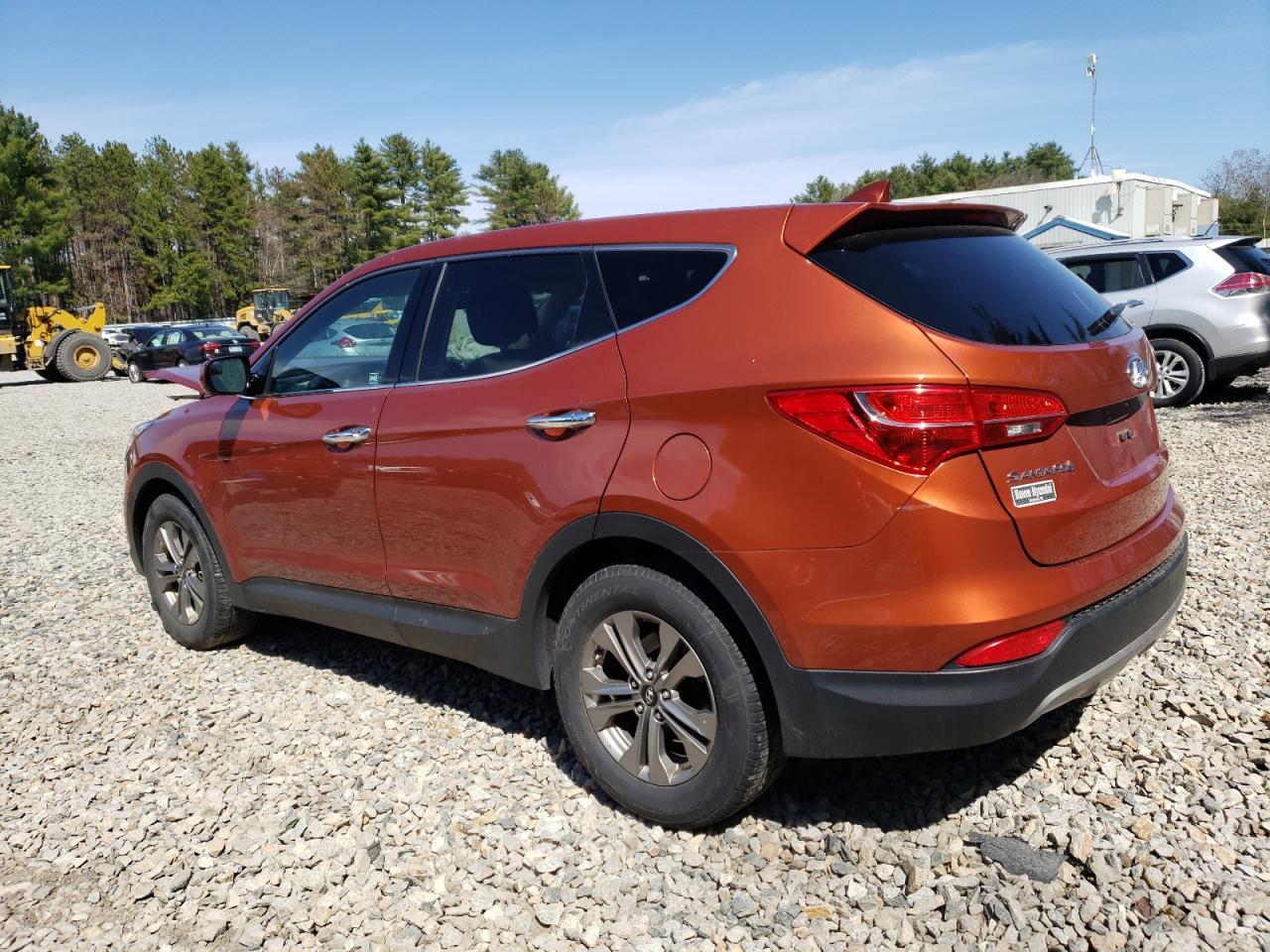 2016 Hyundai Santa Fe Sport - Image 2