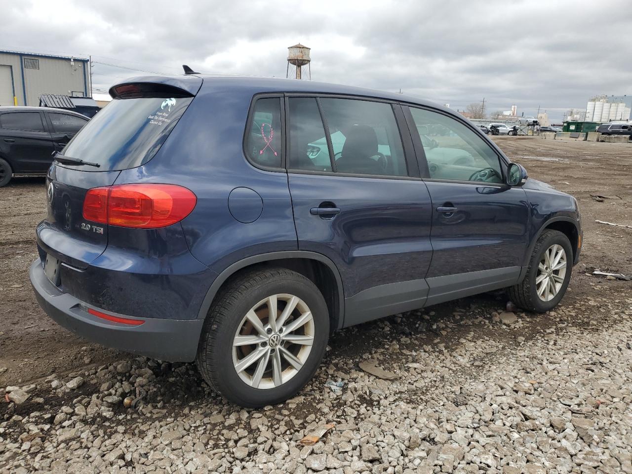 2014 Volkswagen Tiguan S - Фото 3