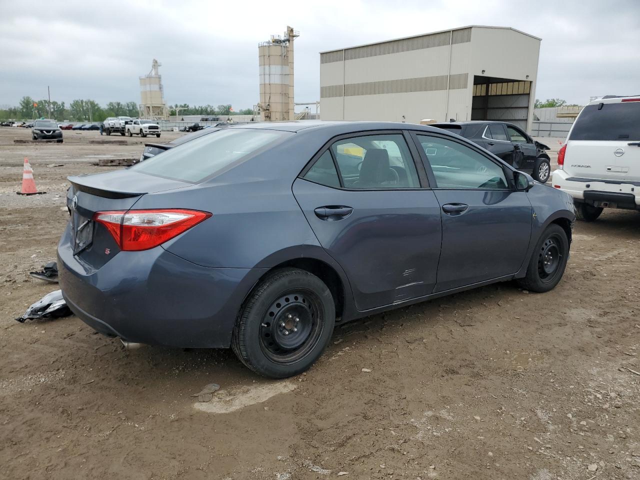2015 Toyota Corolla L - Фото 3