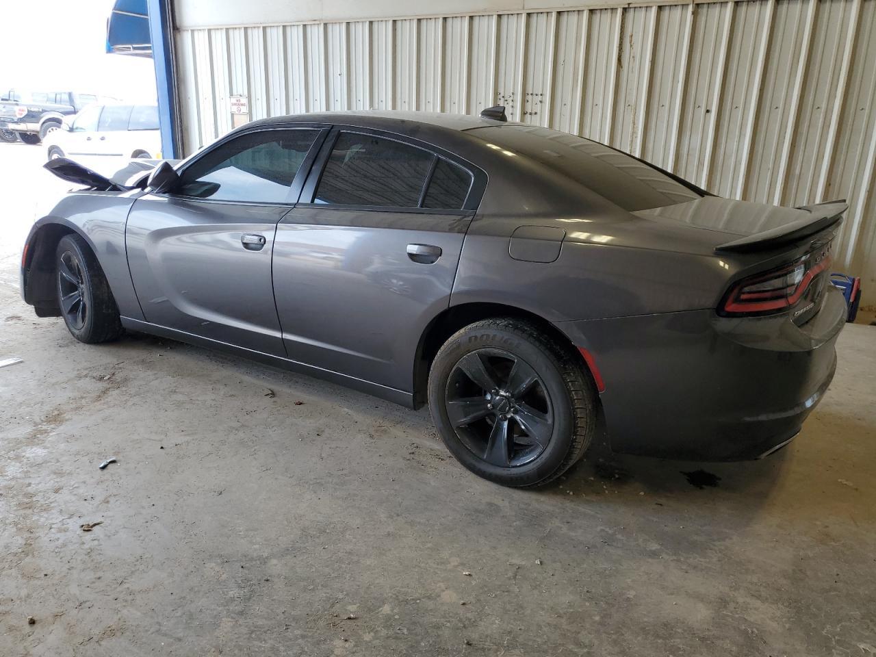 2016 Dodge Charger Sxt - Image 2