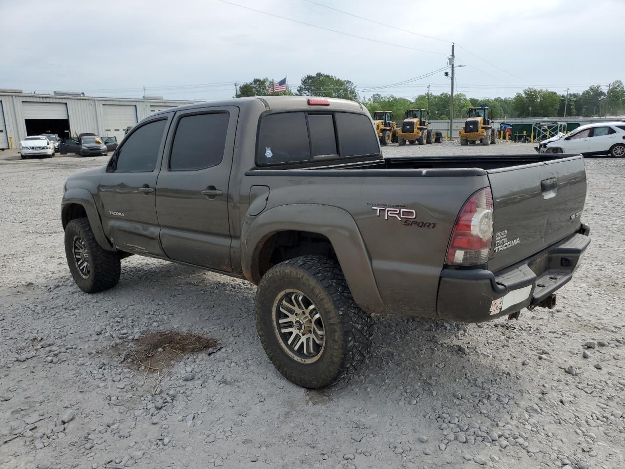 2010 Toyota Tacoma Double Cab - Фото 2