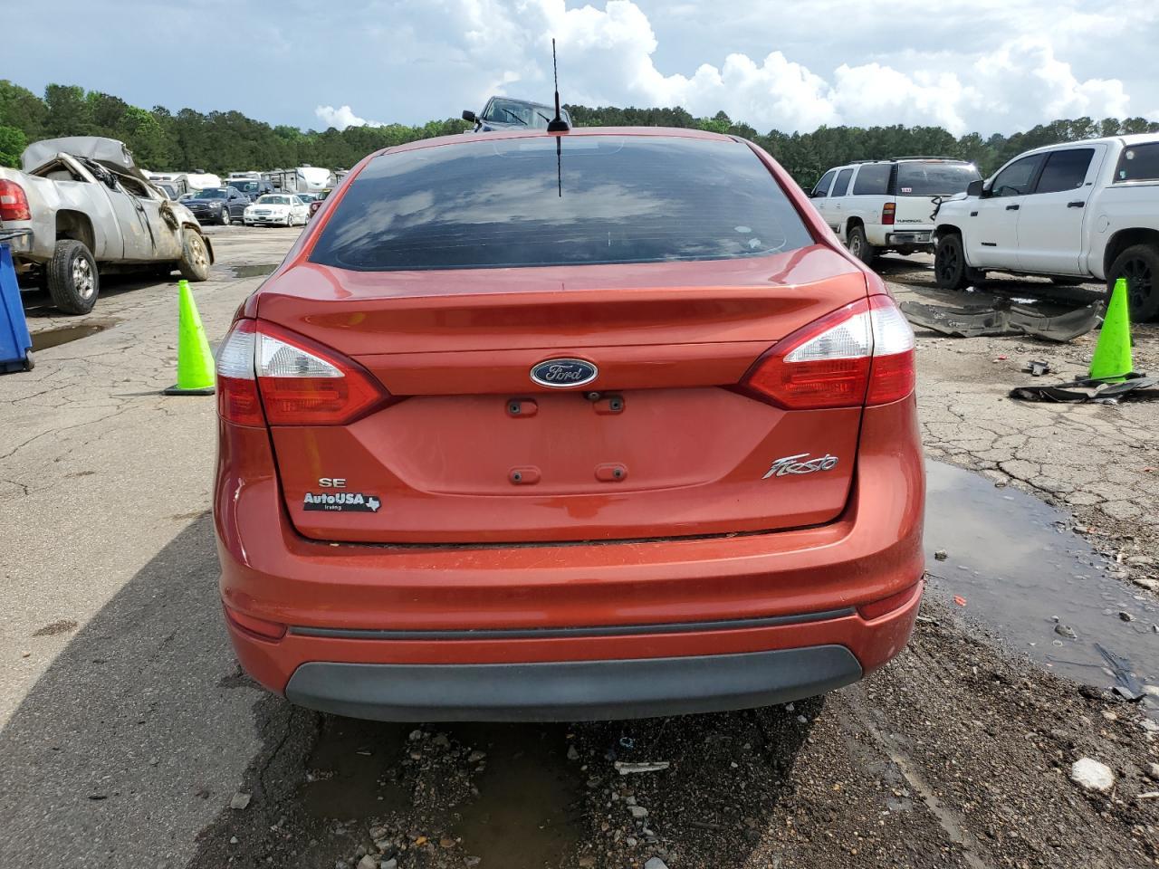 2018 Ford Fiesta Se - Фото 6