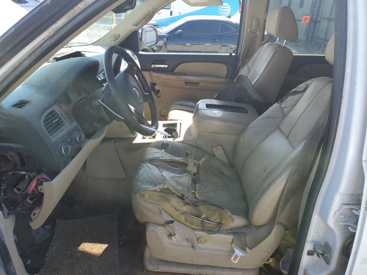 2008 Chevrolet Suburban K1500 Ls - Image 7