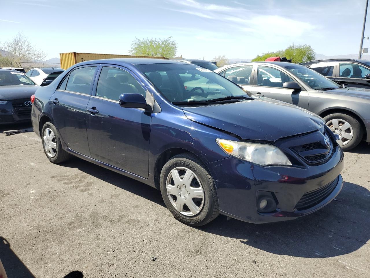 2013 Toyota Corolla Base - Фото 4