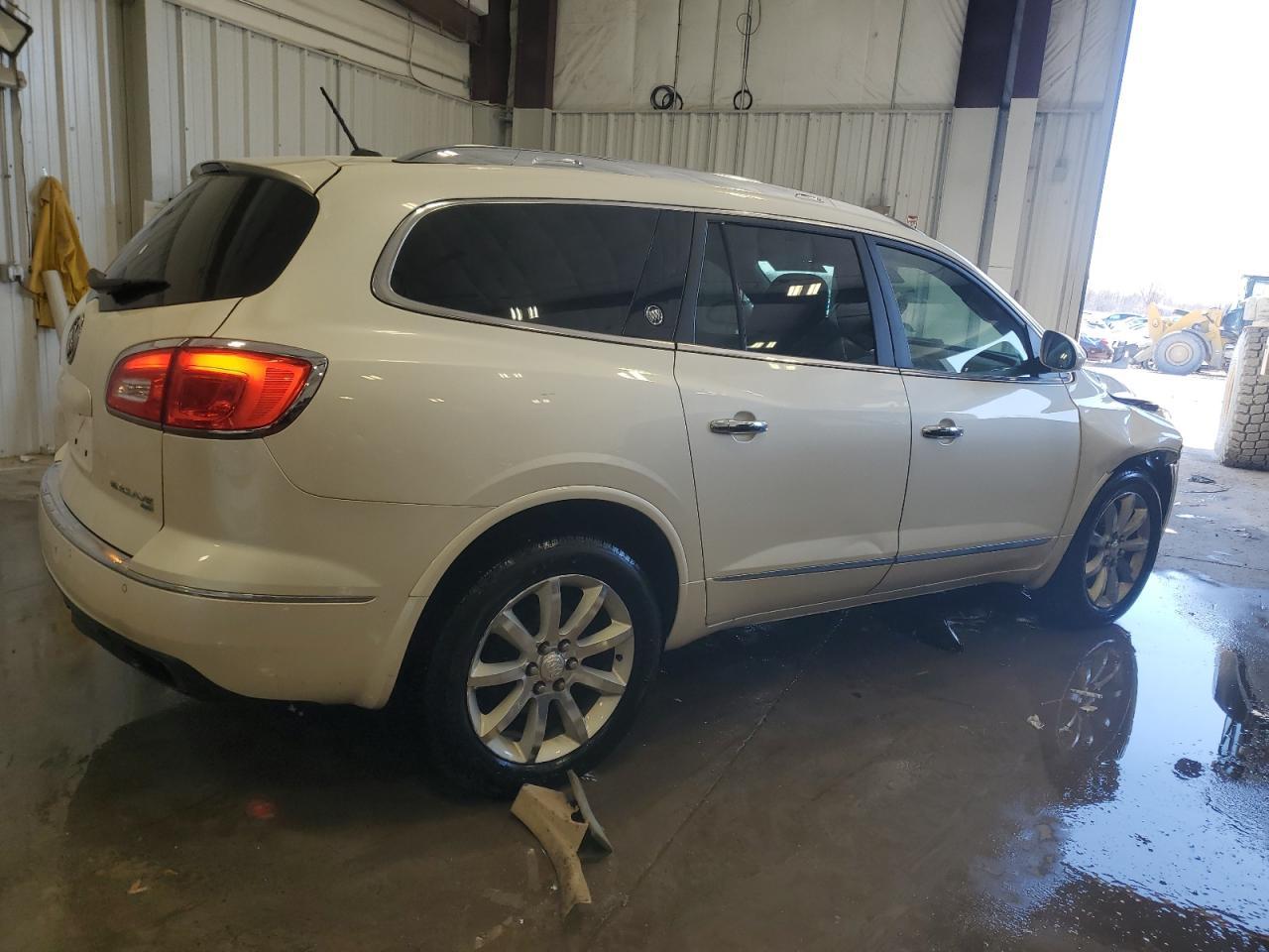 2015 Buick Enclave - Image 3