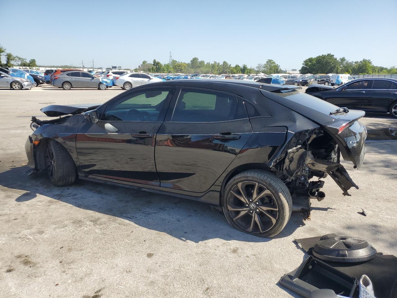 2019 Honda Civic Sport Touring - Фото 2